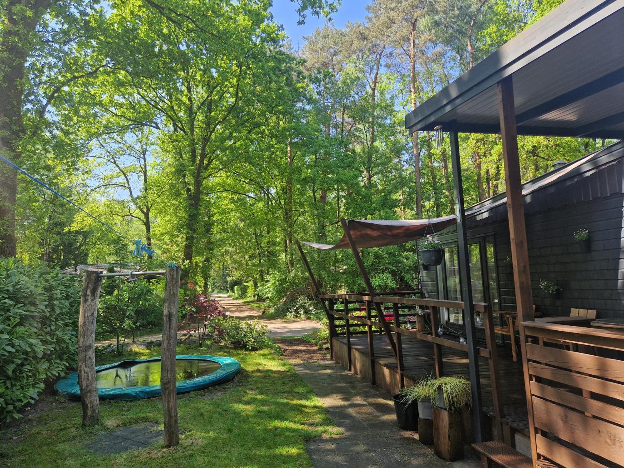 Heerlijk Huisje In Het Bos Op Chaletpark Kempenbos Diessen Buitenkant foto