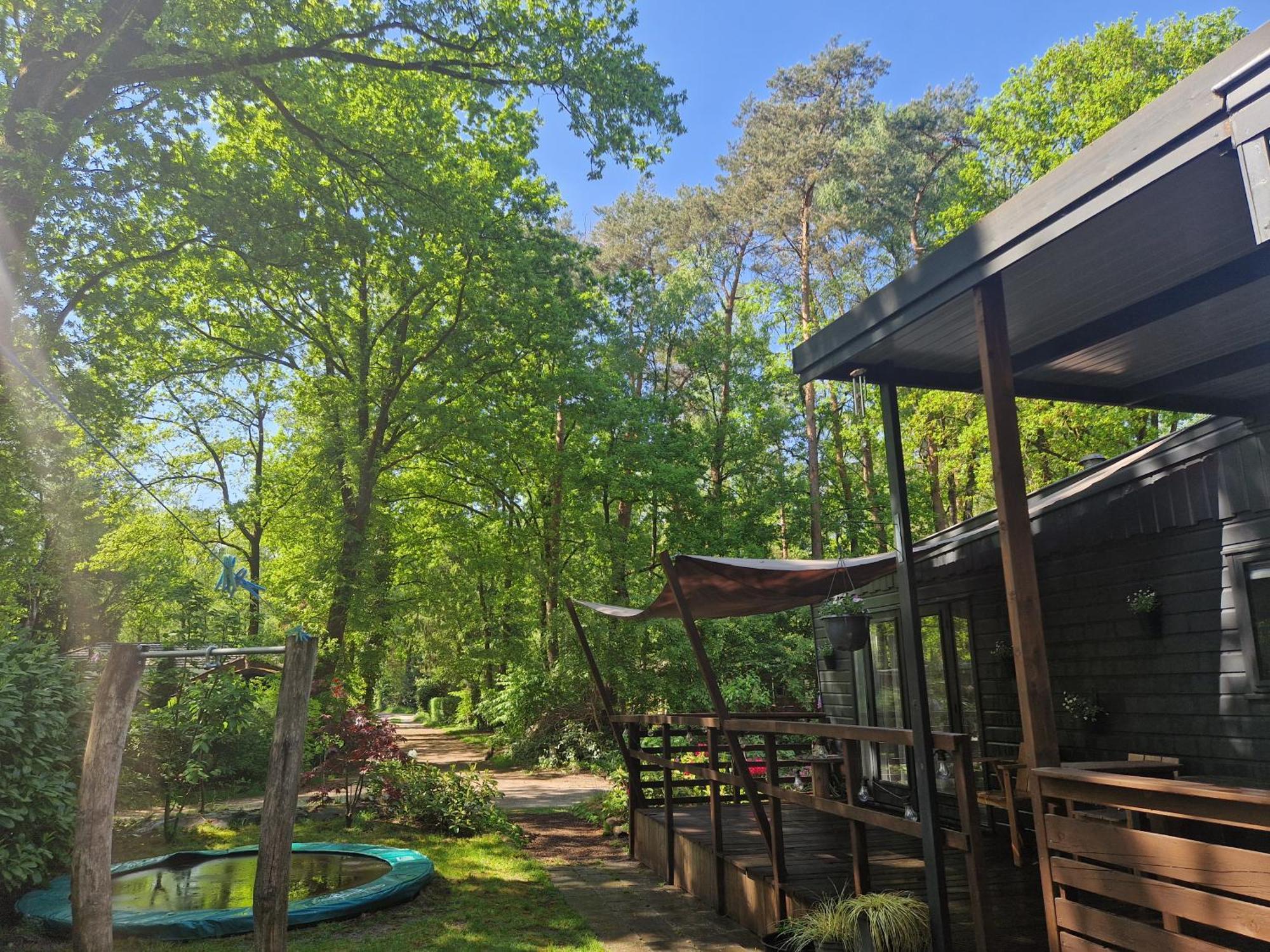 Heerlijk Huisje In Het Bos Op Chaletpark Kempenbos Diessen Buitenkant foto
